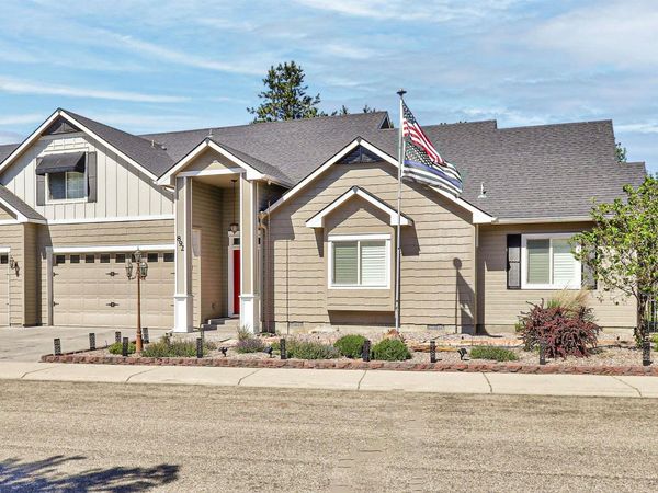 892 S Capitola Way, Boise, ID 83712