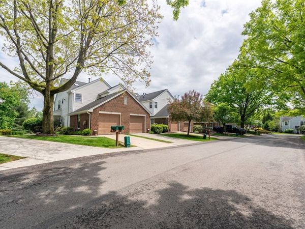 1551 Merion Ln, Oakmont, PA 15139