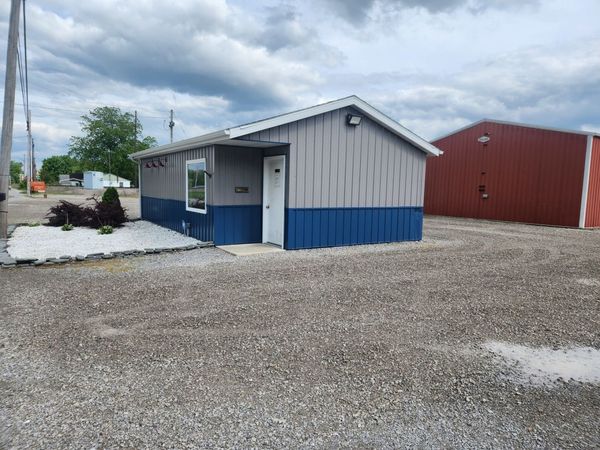 802 W Water Street , Pinckneyville, IL 62274