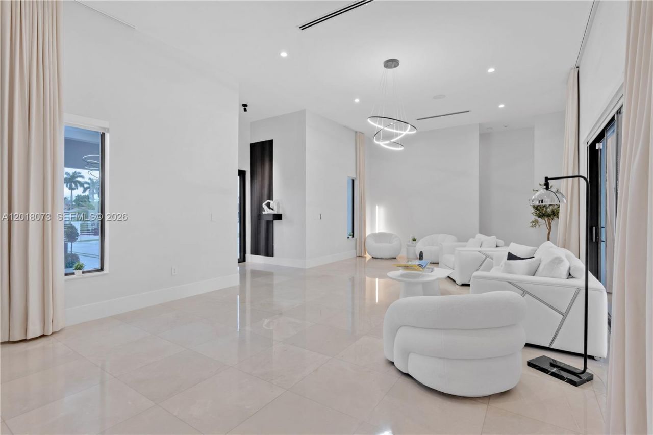 320 SW 125th Ave , Miami, FL 33184 Photo