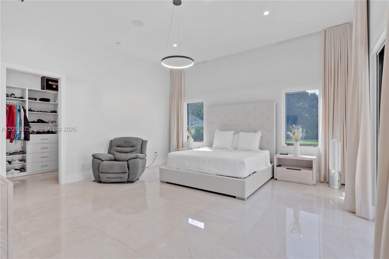320 SW 125th Ave , Miami, FL 33184 Photo