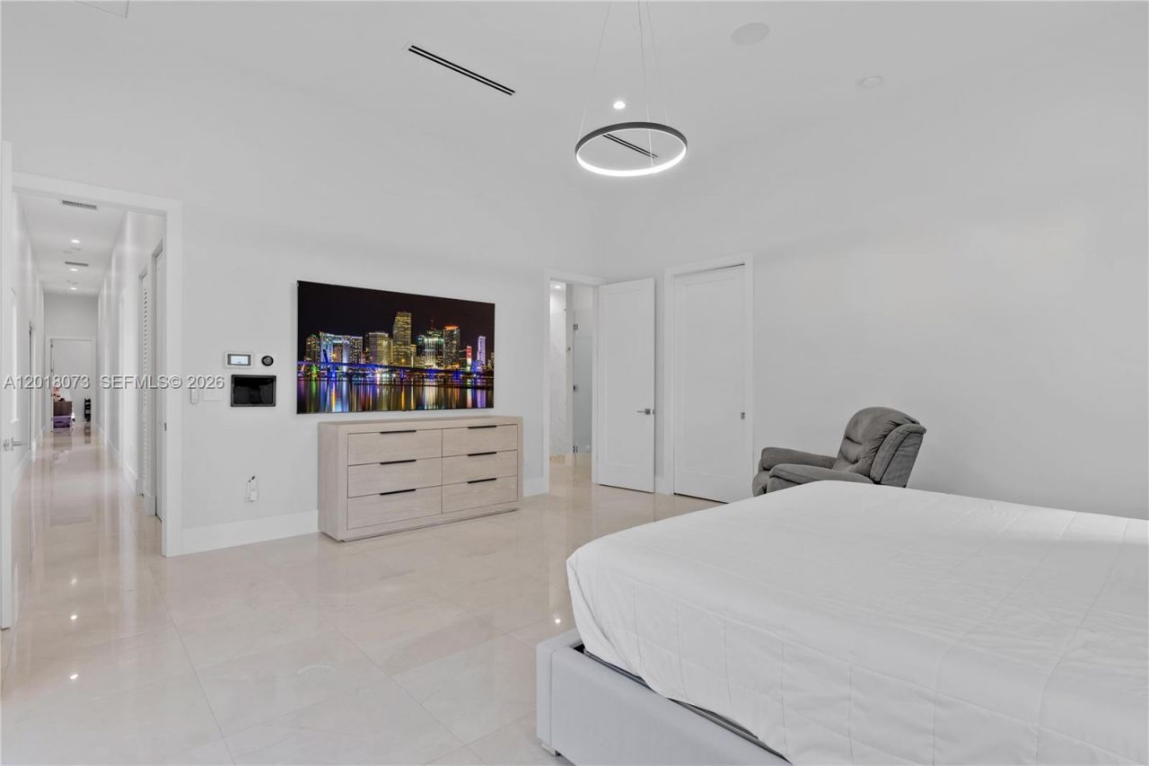 320 SW 125th Ave , Miami, FL 33184 Photo