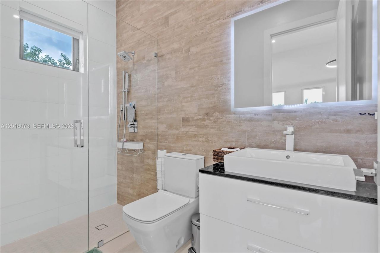 320 SW 125th Ave , Miami, FL 33184 Photo