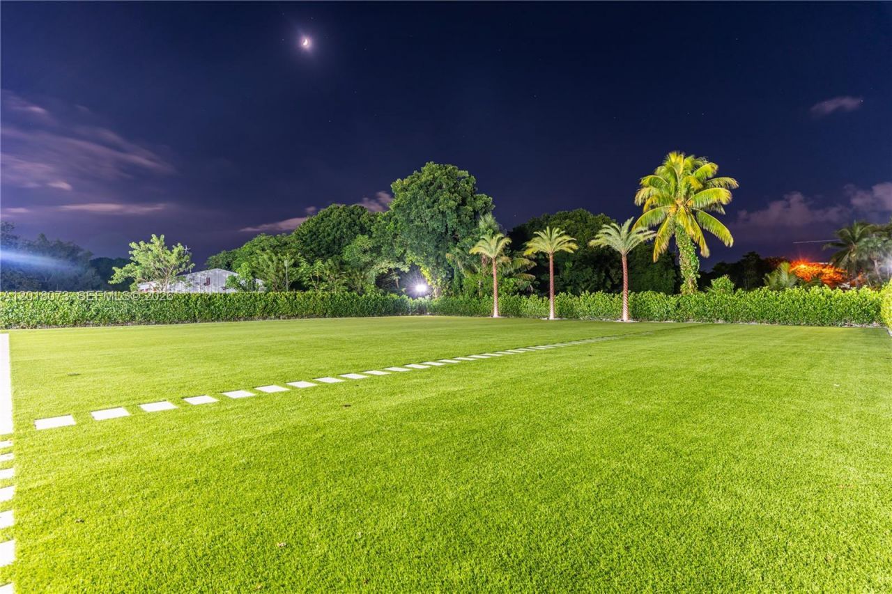 320 SW 125th Ave , Miami, FL 33184 Photo