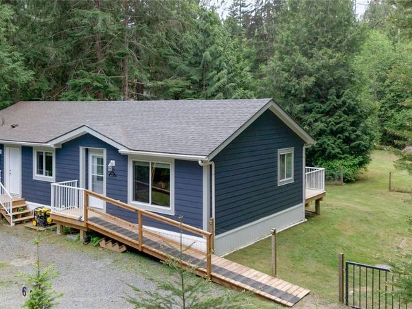 601 Wildwood Cres , Gabriola Island, BC V0R 1X4