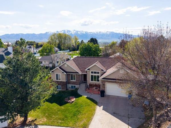 583 S 225 E, Providence, UT 84332