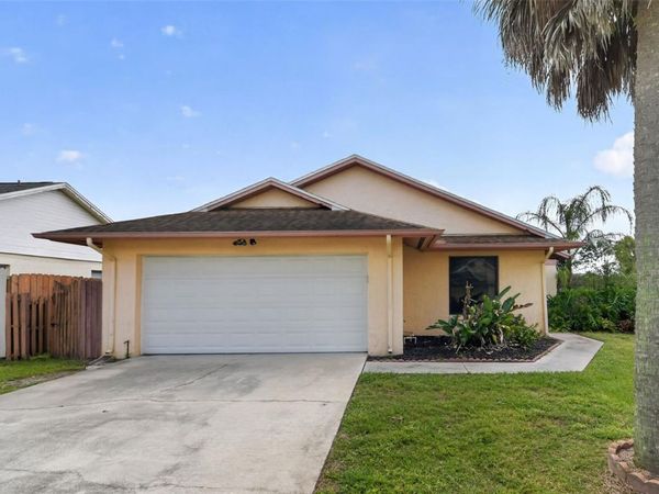 5325 BAREFOOT PATH , KISSIMMEE, FL 34746