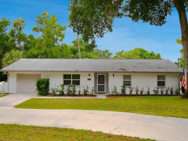 2898 ALAMEDA DEL NORTE , EUSTIS, FL 32726