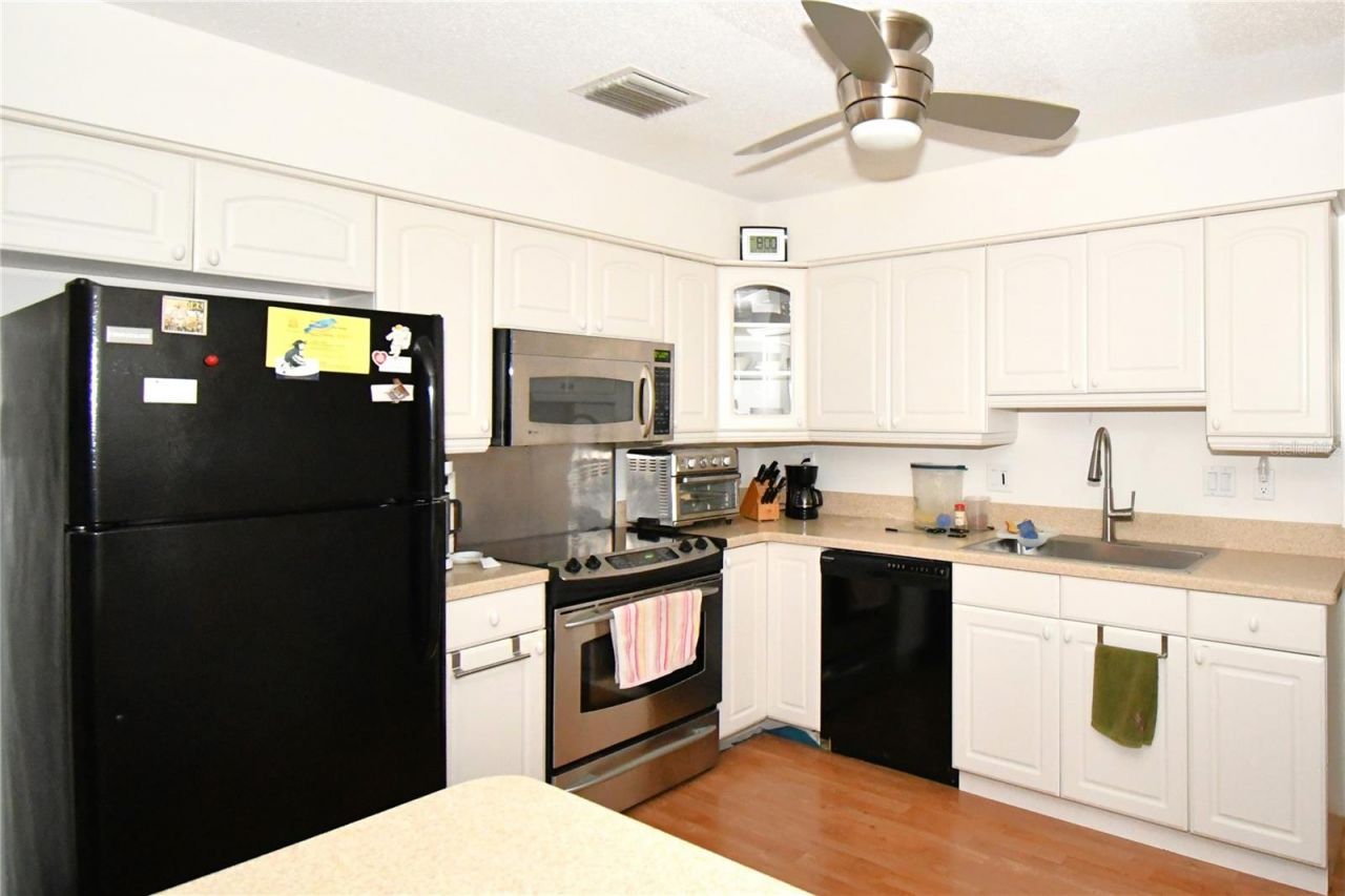 2898 Alameda Del Norte , Eustis, FL 32726 Photo