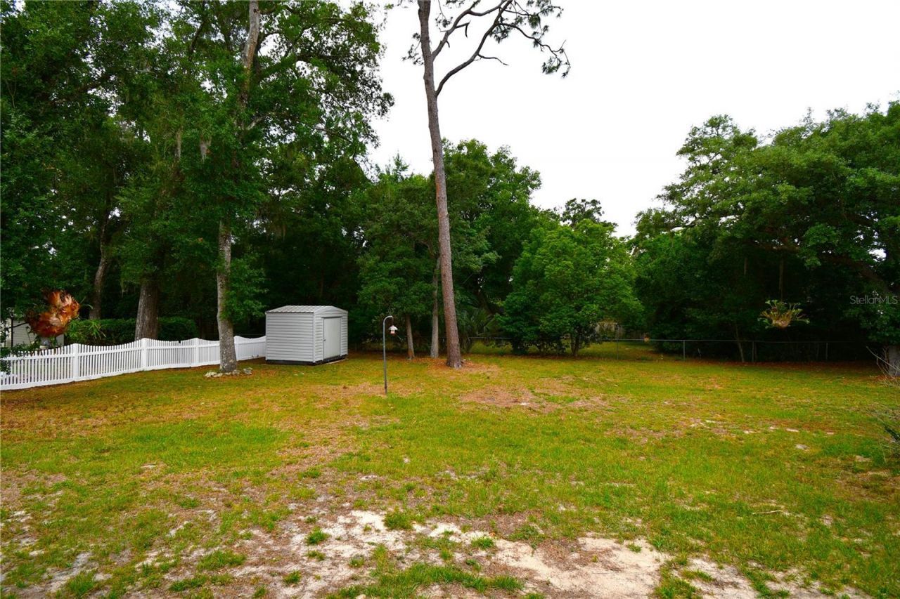 2898 Alameda Del Norte , Eustis, FL 32726 Photo