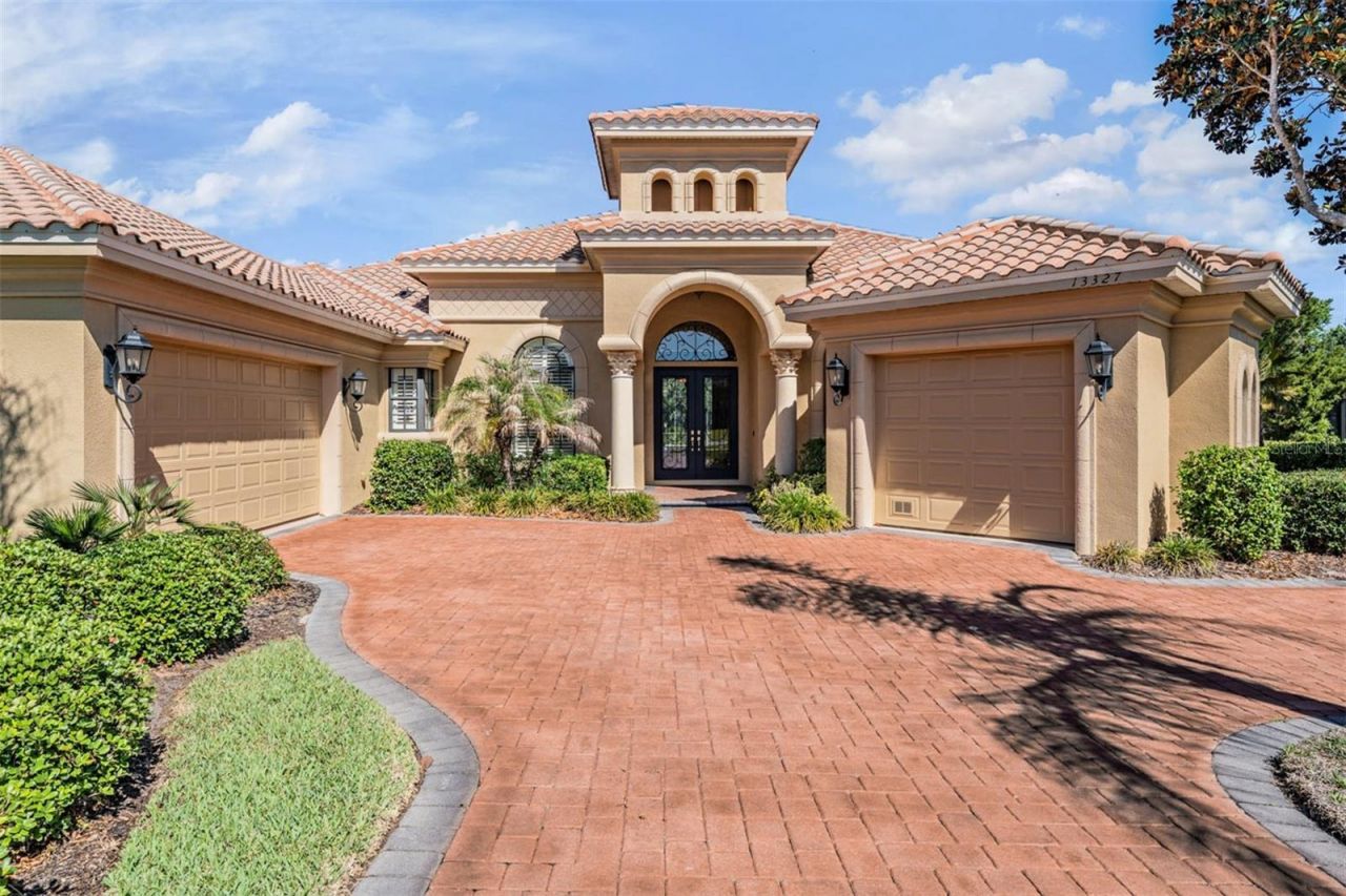 13327 Carnoustie Circle, Dade City, FL 33525 Photo