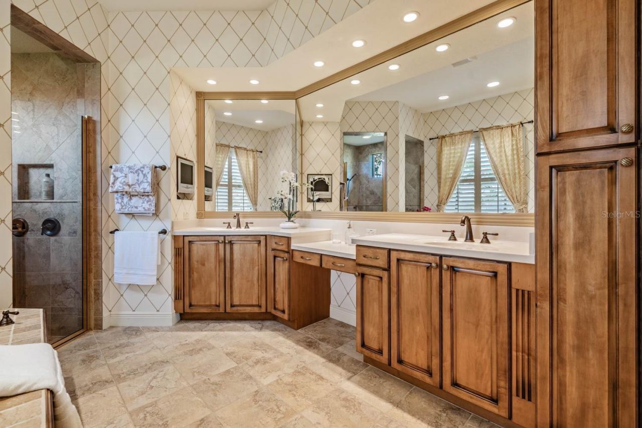 13327 Carnoustie Circle, Dade City, FL 33525 Photo