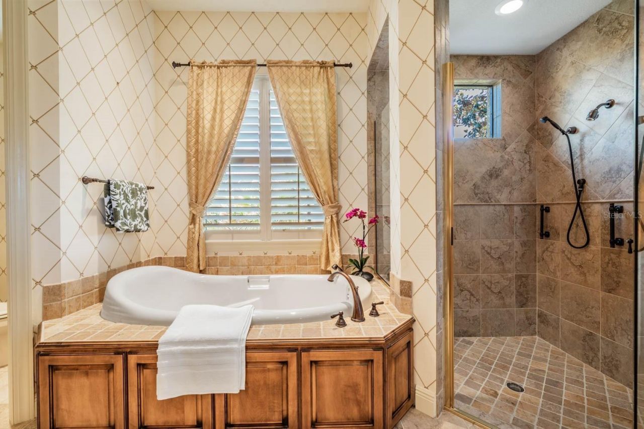 13327 Carnoustie Circle, Dade City, FL 33525 Photo