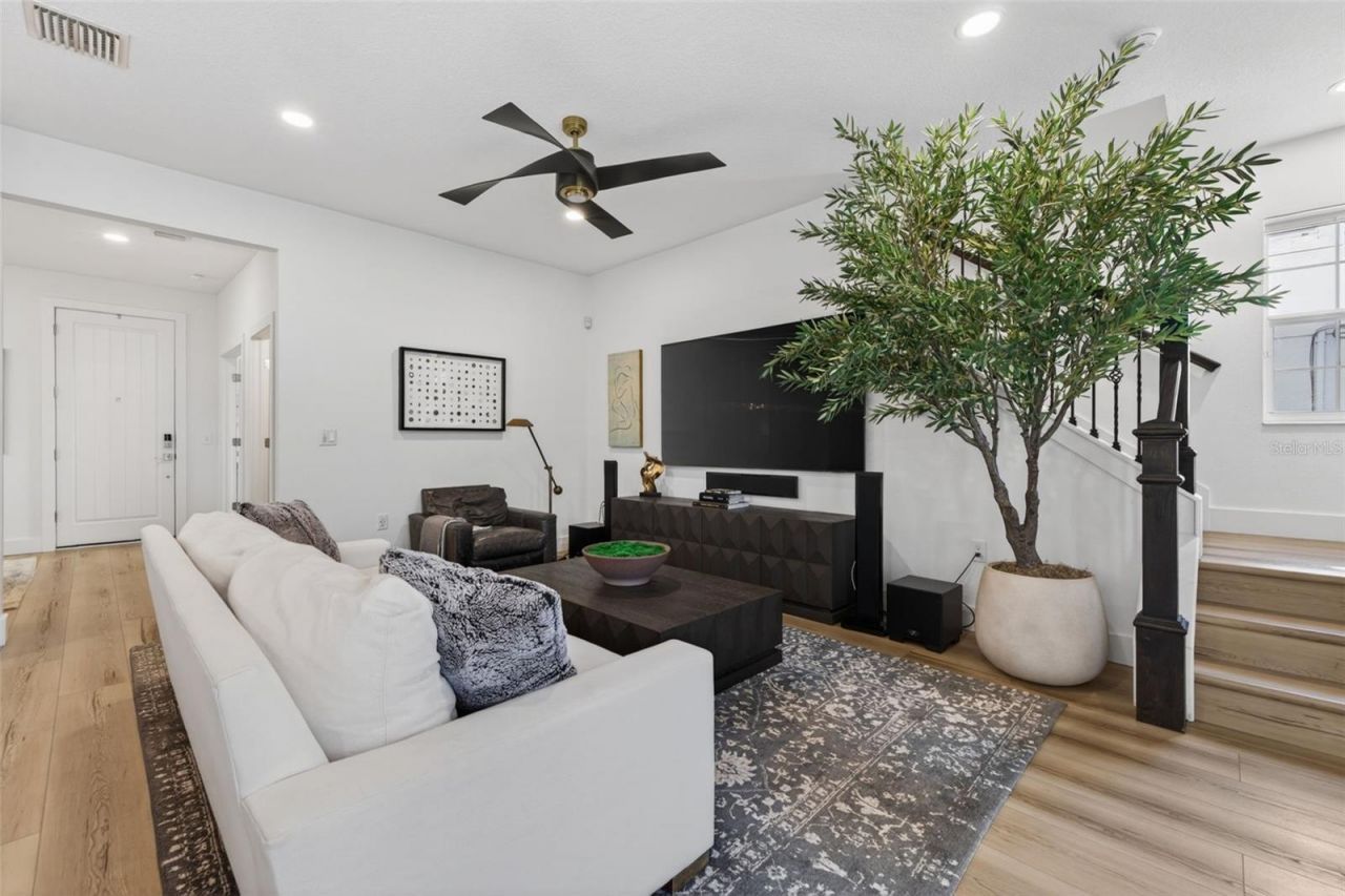 652 10th Avenue S, Saint Petersburg, FL 33701 Photo