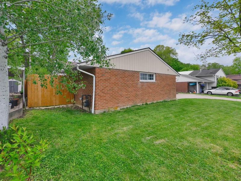 5598 Santiago Drive, Westerville, OH 43081 Photo 24