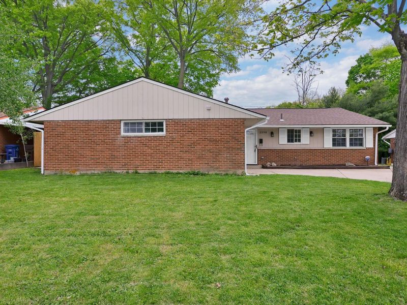 5598 Santiago Drive, Westerville, OH 43081 Photo 3