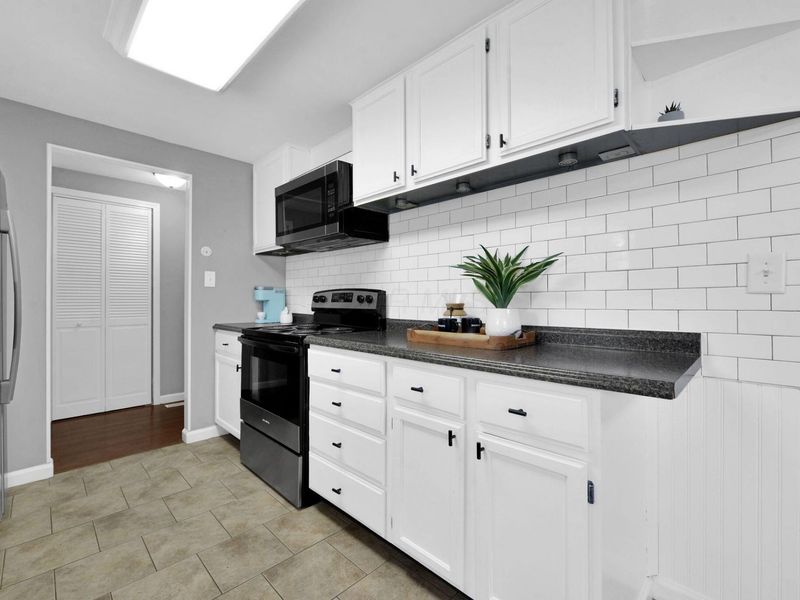 5598 Santiago Drive, Westerville, OH 43081 Photo 9