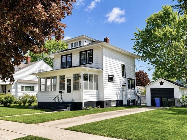 412 W Marion Street, Portage, WI 53901