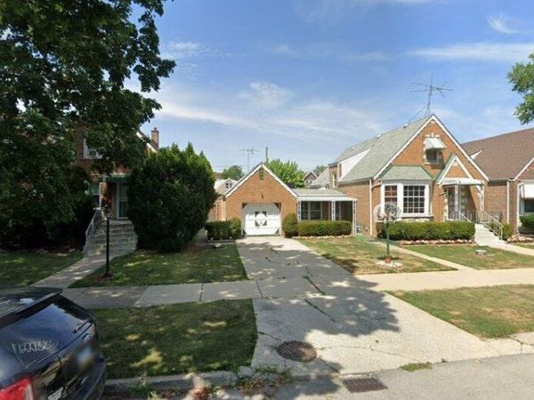 10210 S Rhodes Avenue , Chicago, IL 60628