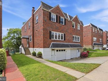 7440 HILL ROAD, PHILADELPHIA, PA 19128
