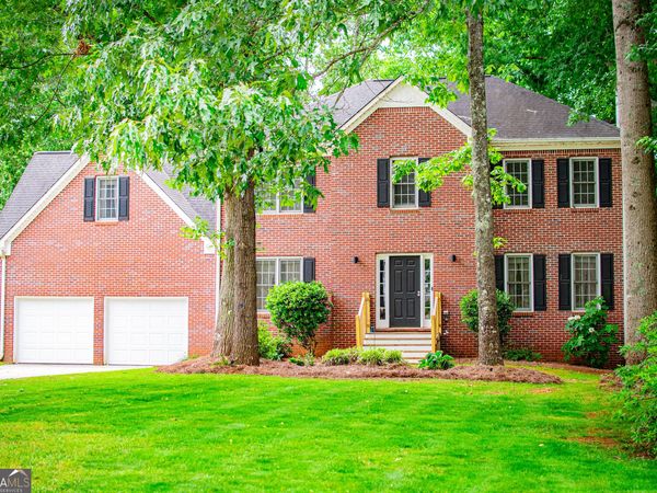 292 Lakeview Lane, Hiram, GA 30141