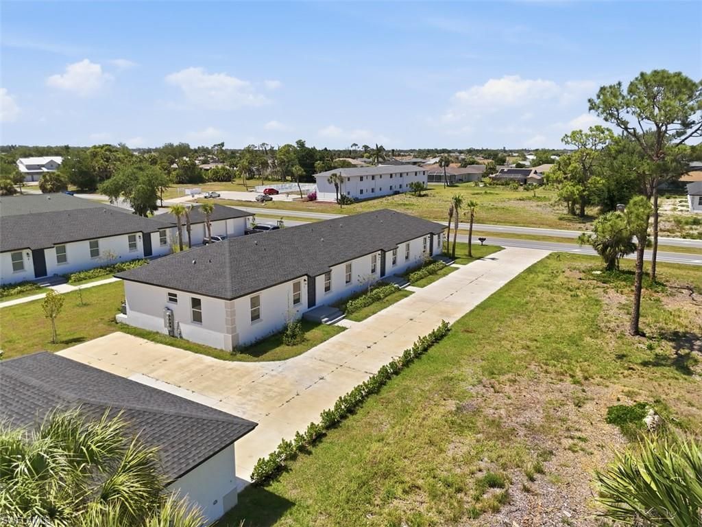 195 Rotonda Blvd W, Unit 3, Rotonda West, FL 33947 Photo
