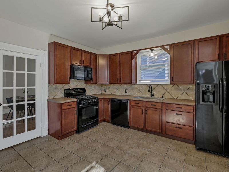 806 N High Street, Lancaster, OH 43130 Photo 17