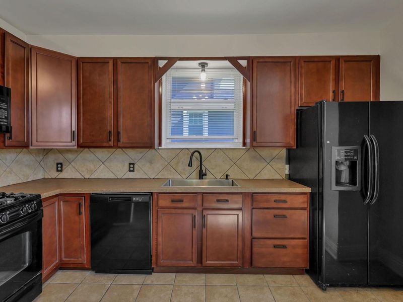 806 N High Street, Lancaster, OH 43130 Photo 19