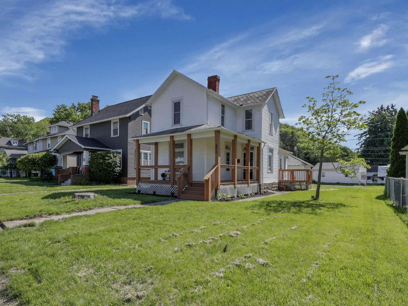 806 N High Street, Lancaster, OH 43130 Photo 2