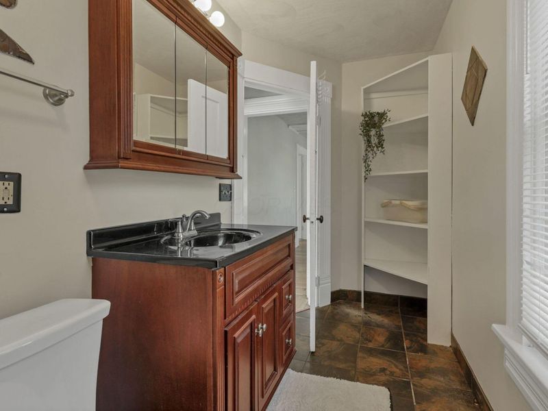 806 N High Street, Lancaster, OH 43130 Photo 29