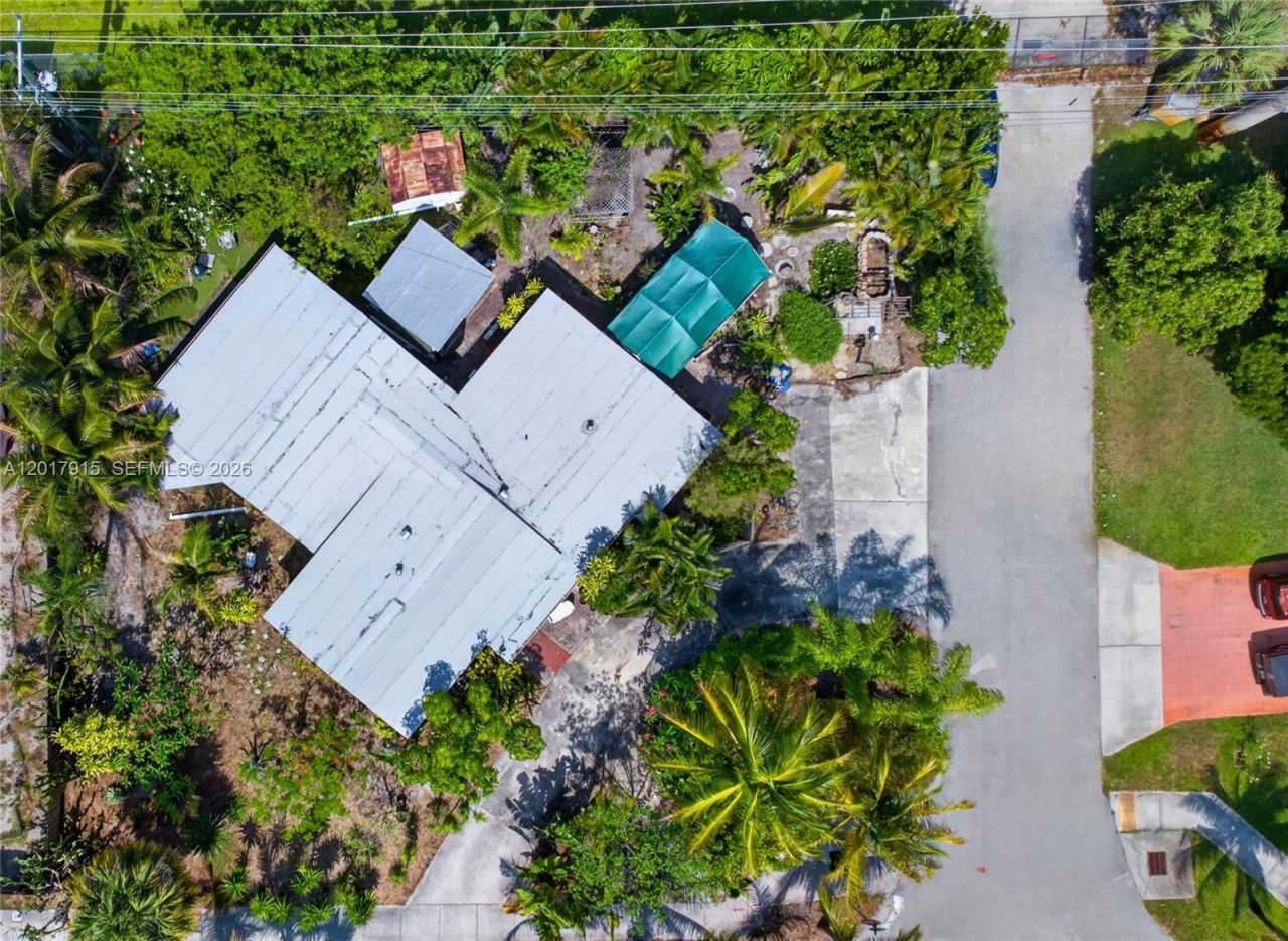 5041 NE 14th Ave, Pompano Beach, FL 33064 Photo