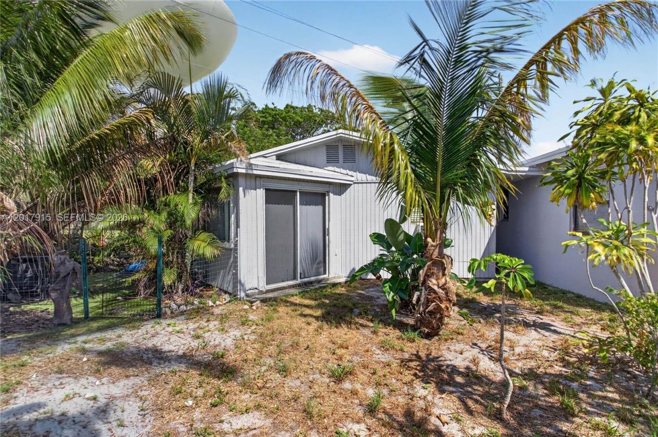 5041 NE 14th Ave, Pompano Beach, FL 33064 Photo