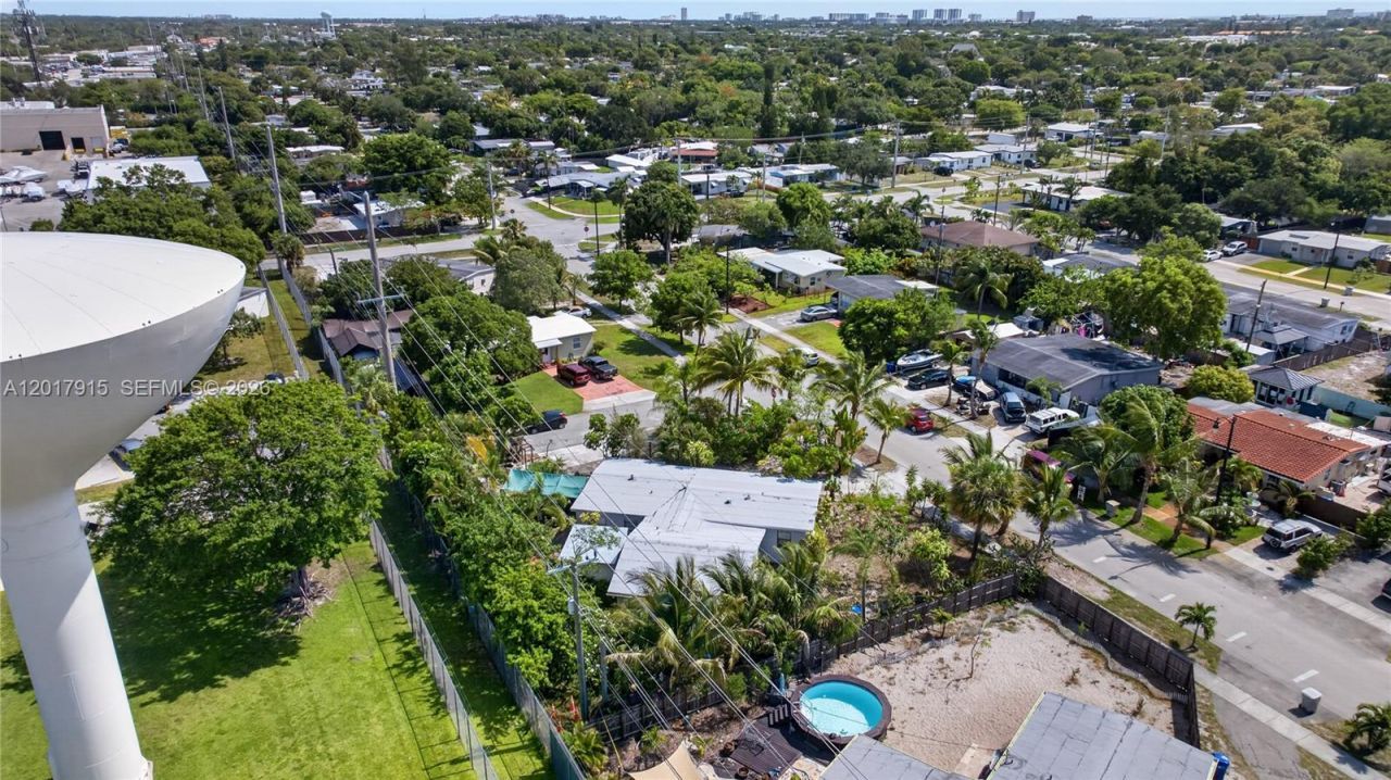 5041 NE 14th Ave, Pompano Beach, FL 33064 Photo