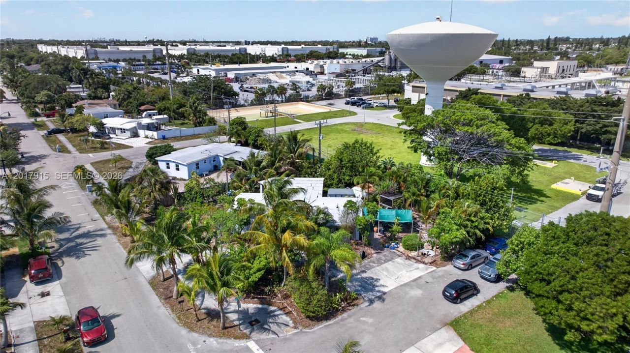 5041 NE 14th Ave, Pompano Beach, FL 33064 Photo