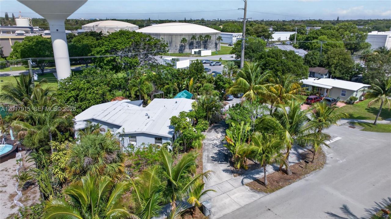 5041 NE 14th Ave, Pompano Beach, FL 33064 Photo