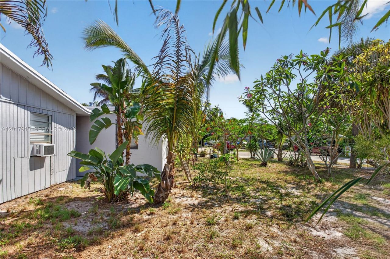 5041 NE 14th Ave, Pompano Beach, FL 33064 Photo