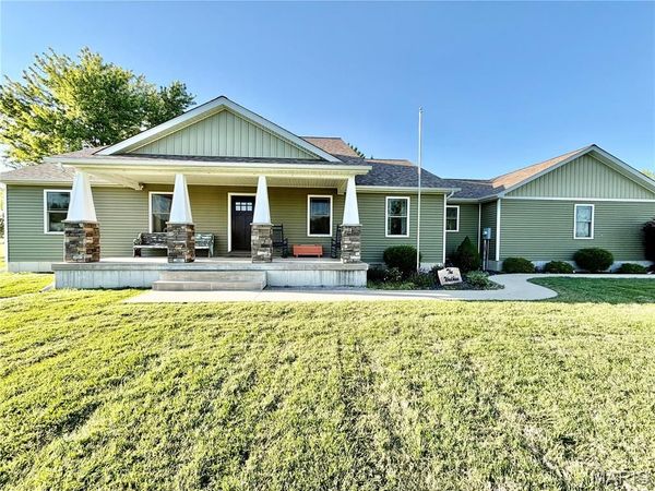 21322 Lake Ka Ho Road , Mount Olive, IL 62069