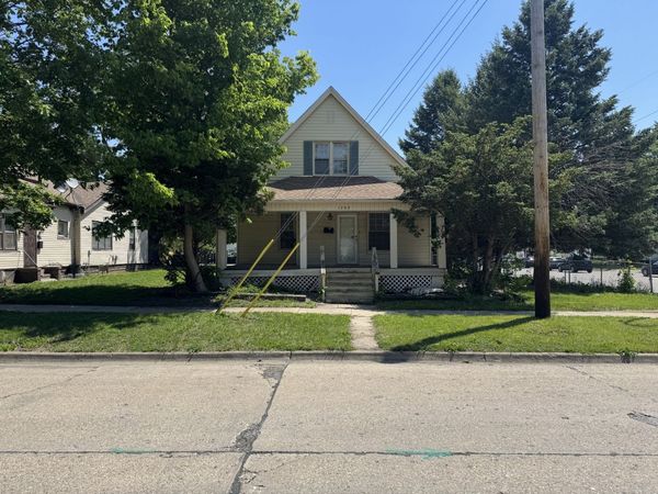 1202 N Champaign Street , Champaign, IL 61820