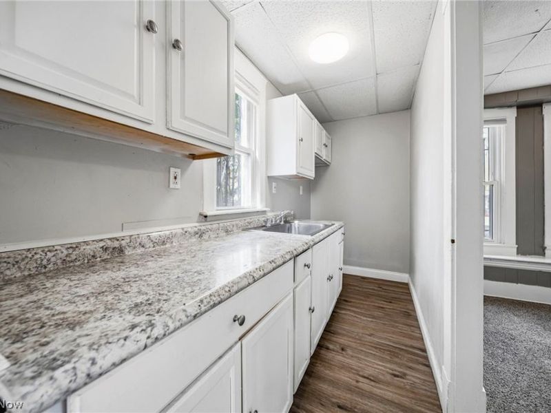 9008 Birchdale Avenue, Cleveland, OH 44106 Photo 9