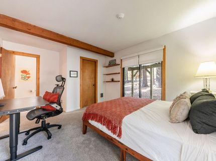 11790 Mougle Lane, Truckee, CA 96161 Photo