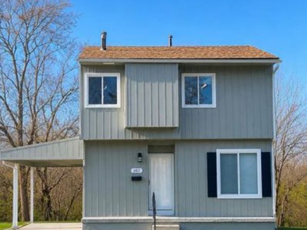 202 Fisher Avenue, Pontiac, MI 48341