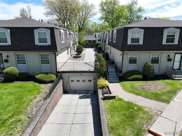 32 Bernhardt Drive , Unit 6, Buffalo, NY 14226