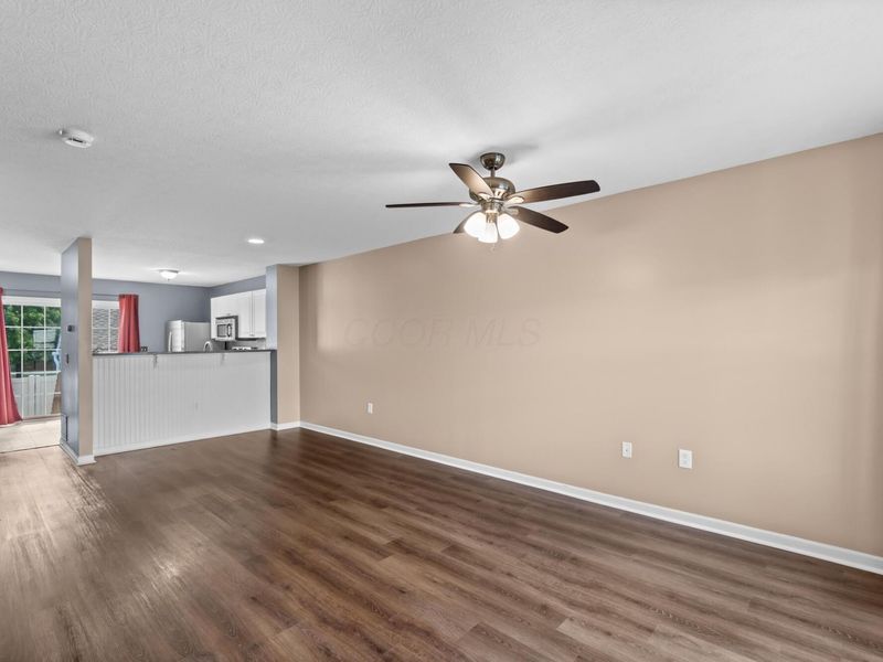 7274 Colonial Affair Drive, Unit 11, New Albany, OH 43054 Photo 11