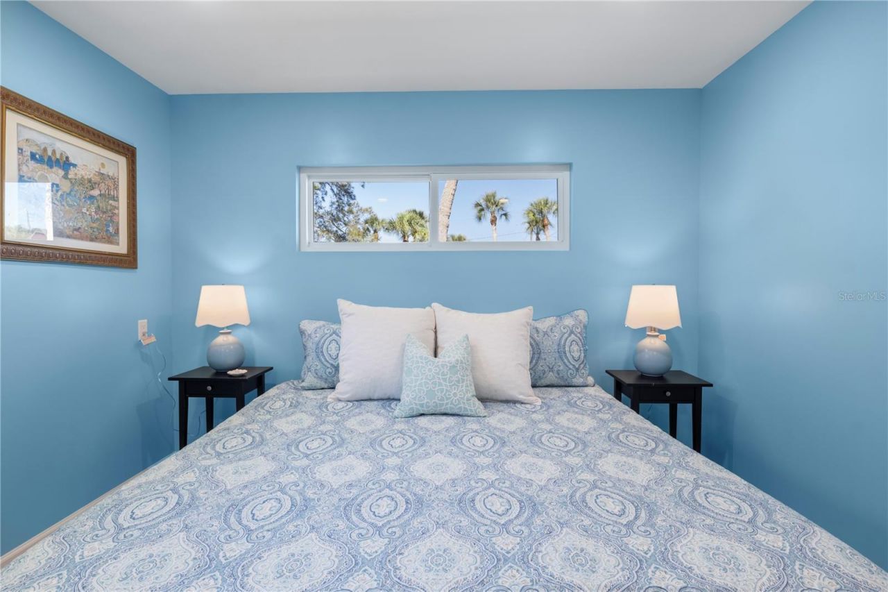 204 29th Street , Holmes Beach, FL 34217 Photo