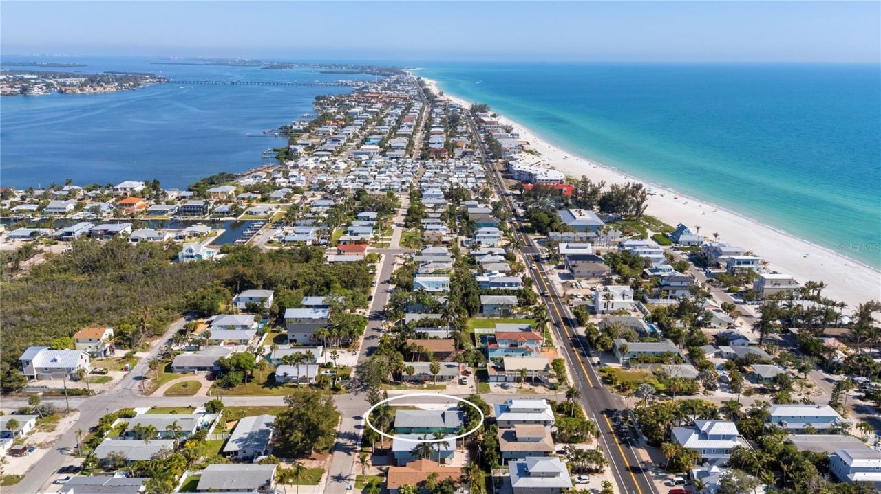 204 29th Street , Holmes Beach, FL 34217 Photo