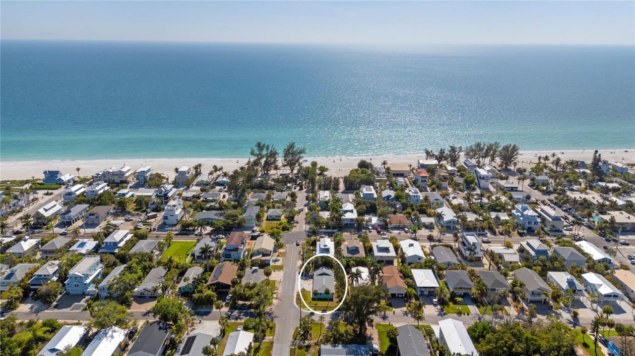 204 29th Street , Holmes Beach, FL 34217 Photo