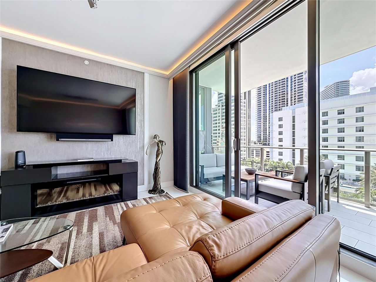 100 1st Avenue N, Unit 1106, Saint Petersburg, FL 33701 Photo