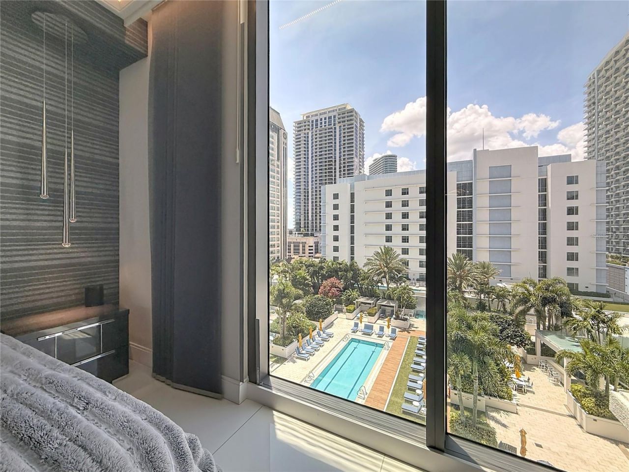 100 1st Avenue N, Unit 1106, Saint Petersburg, FL 33701 Photo