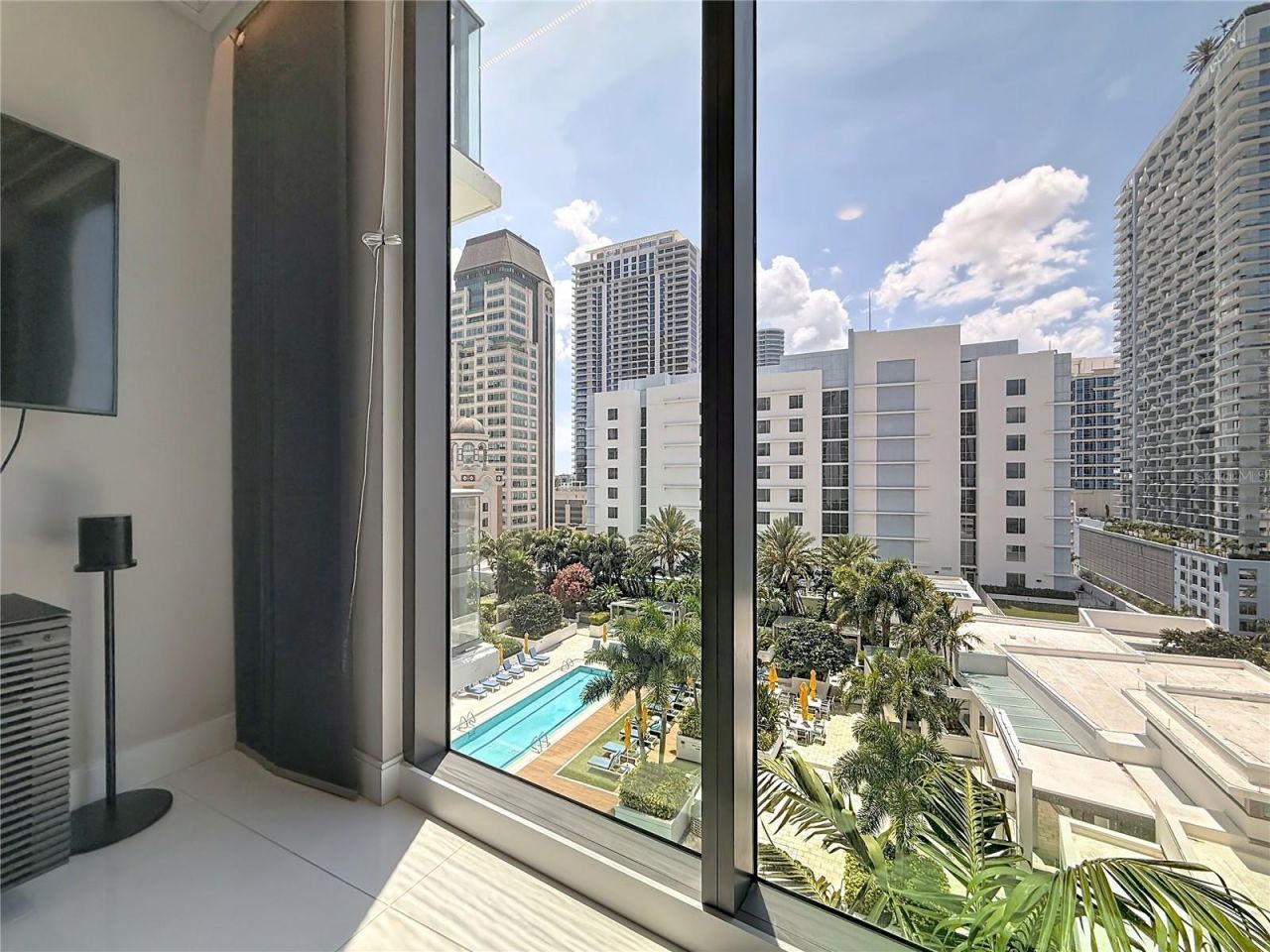 100 1st Avenue N, Unit 1106, Saint Petersburg, FL 33701 Photo