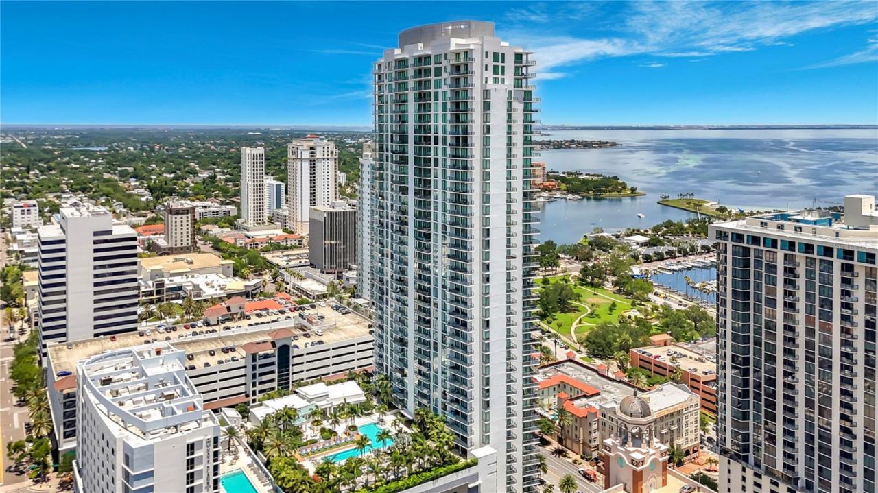 100 1st Avenue N, Unit 1106, Saint Petersburg, FL 33701 Photo